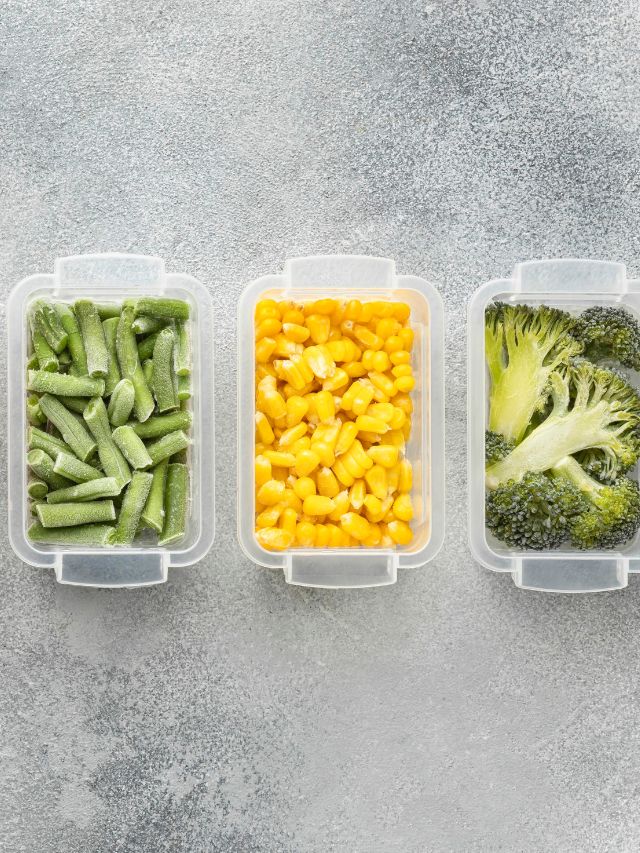 frozen green beans, corn, and broccoli in containers