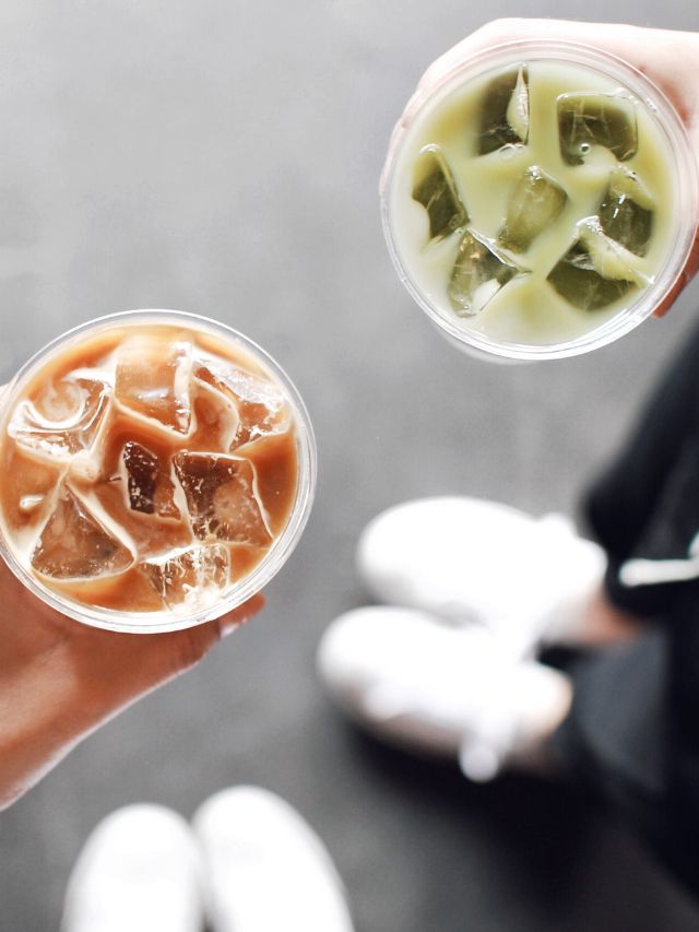 coffee and matcha coffee in cups with ice