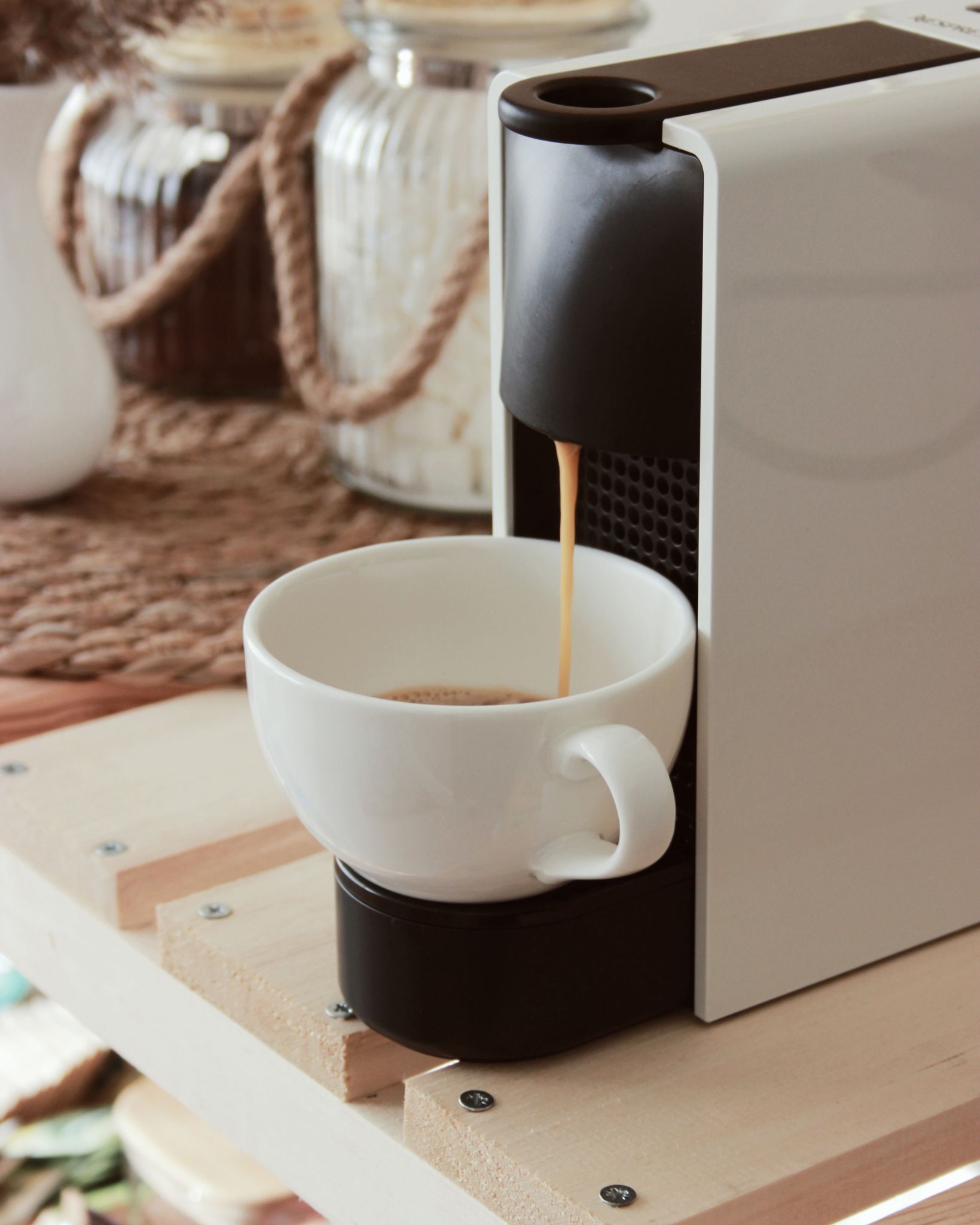 Keurig Elite Vs Supreme Coffee Maker Review (2023) Sarah Scoop EATS