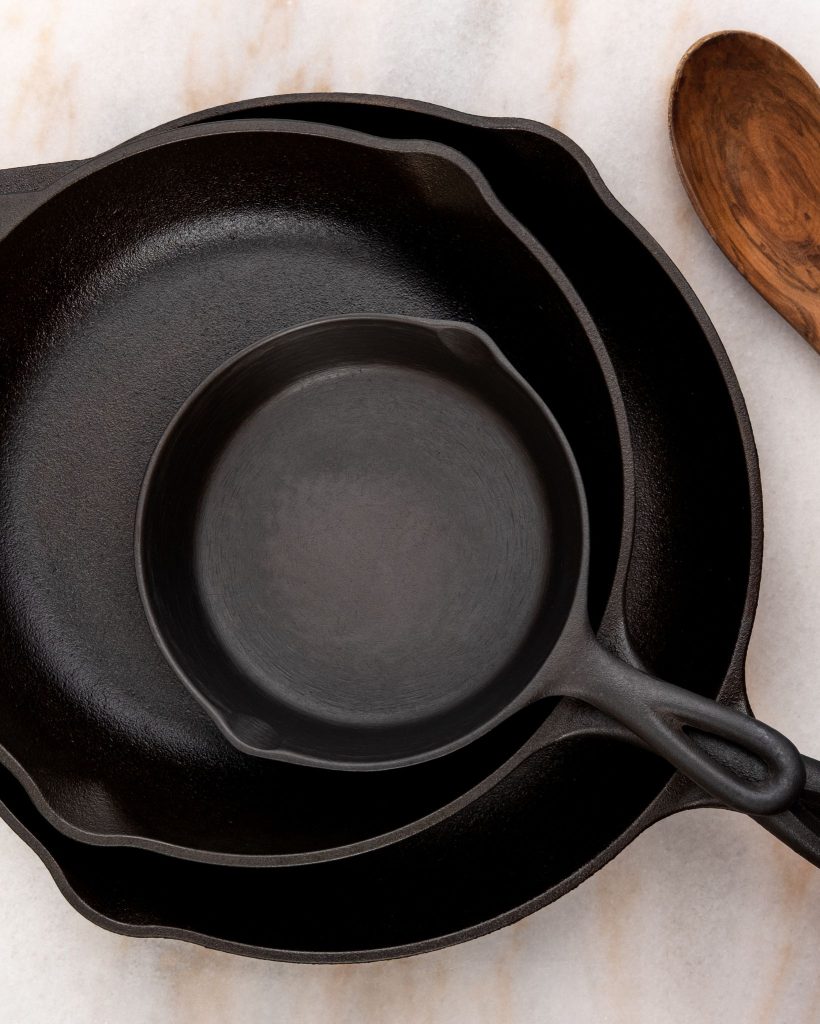 black cast iron skillets
