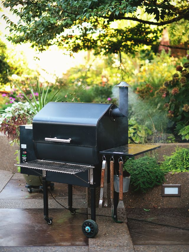 offset smoker outside