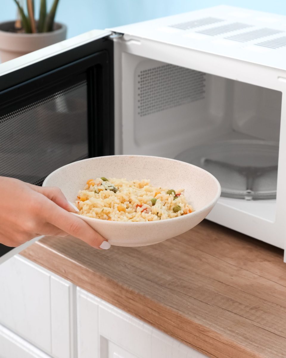 Can You Put Corningware In The Microwave Is It Safe?