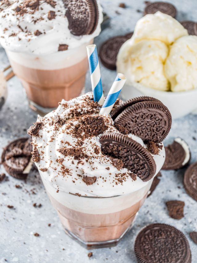ice cream and oreo chocolate shakes