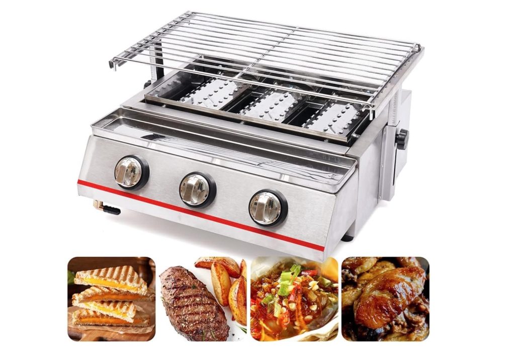 A barbecue grill with different types of food on it.