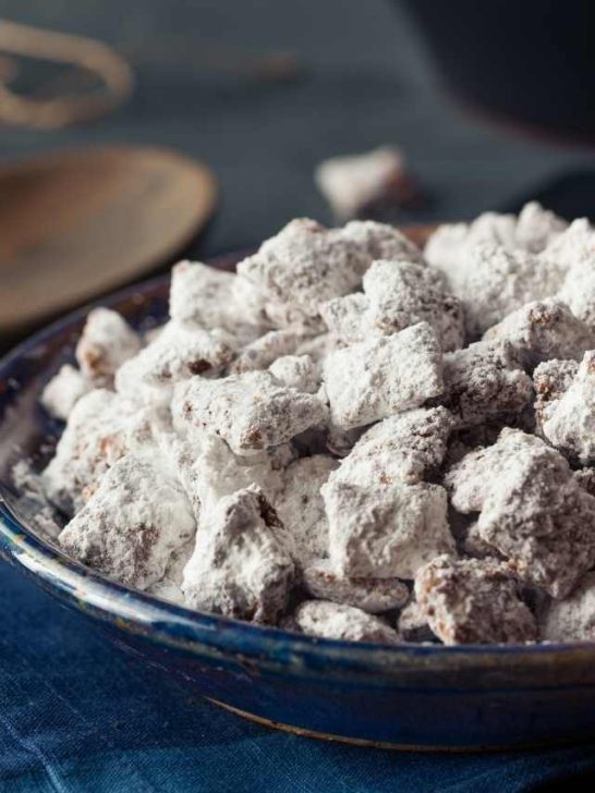 Best Puppy Chow Recipe | Easy Muddy Buddies