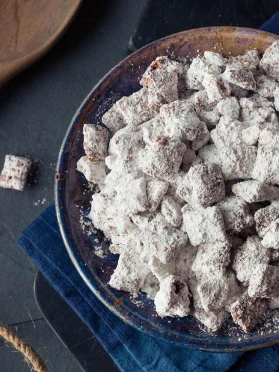 Best Puppy Chow Recipe | Easy Muddy Buddies
