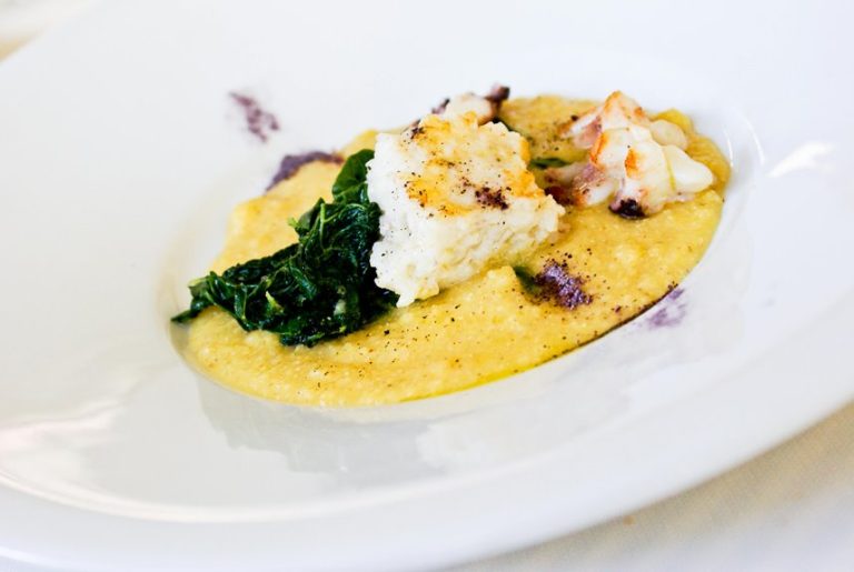 lobster mac and cheese accompaniments